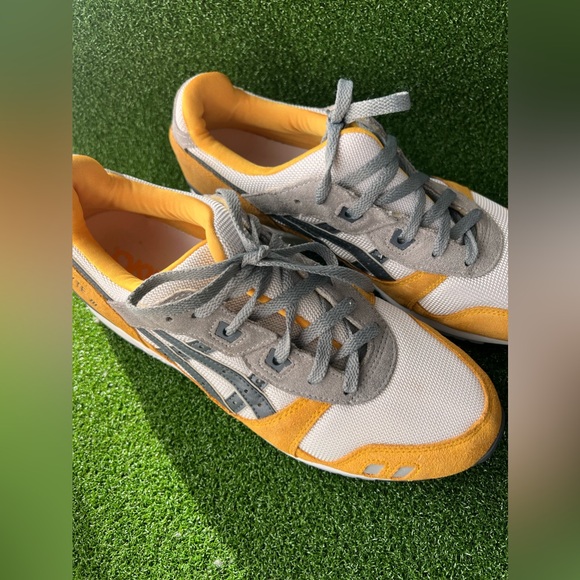 Gel Lyte 3 OG "Sunflower" sneakers. Very clean, worn a few times. - Picture 3 of 12